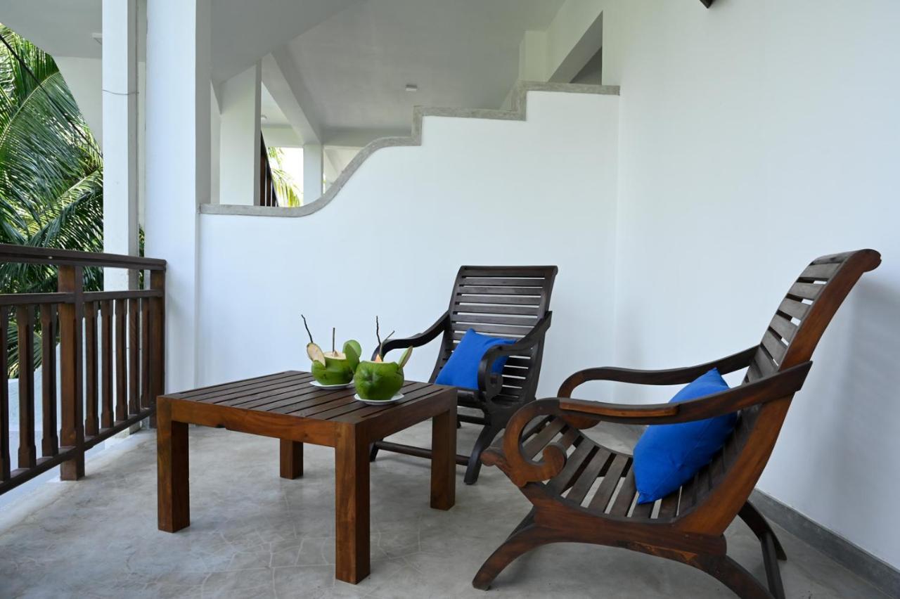 Beach Inns Holiday Resort - Celeste Matara Esterno foto