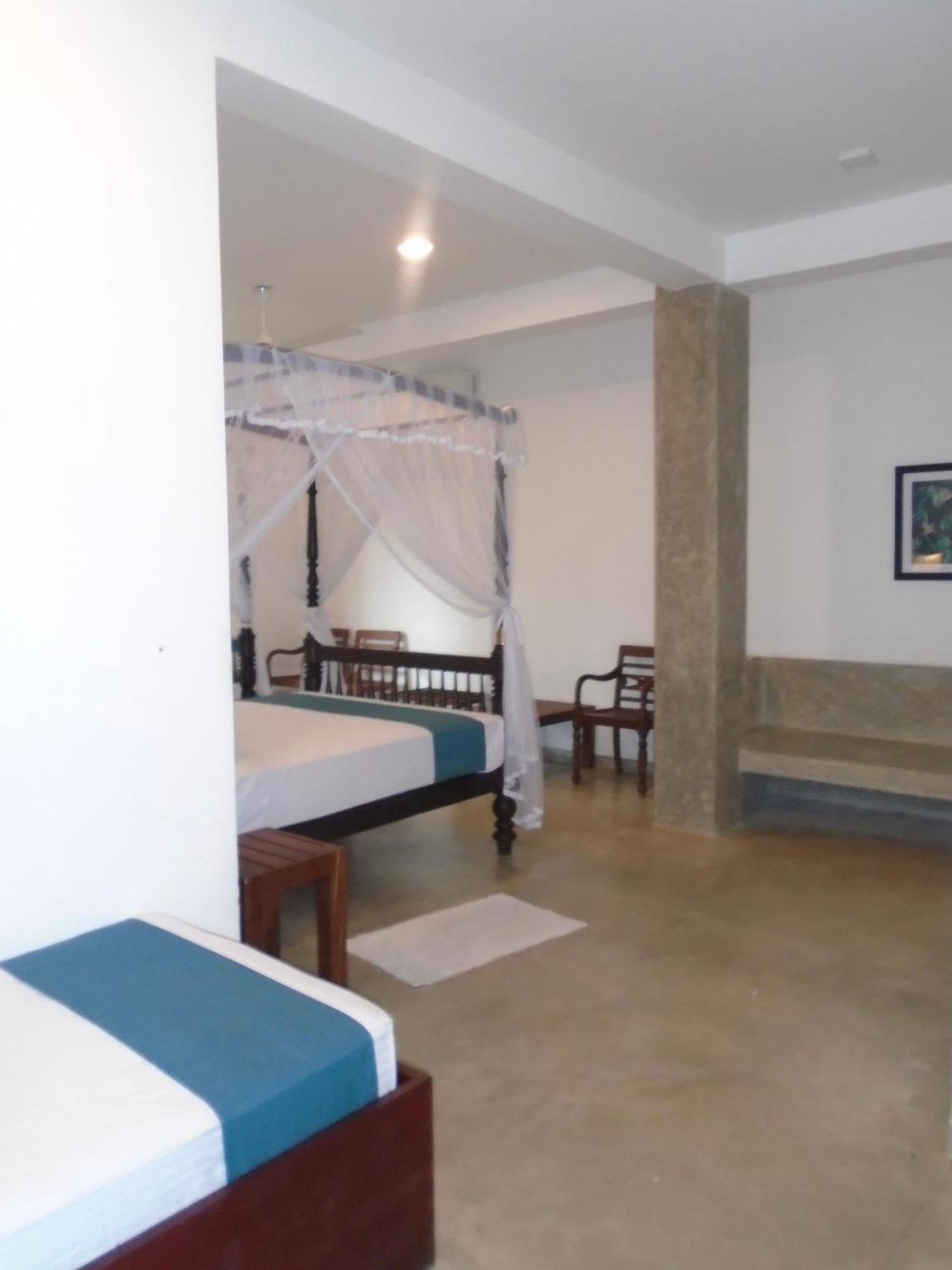 Beach Inns Holiday Resort - Celeste Matara Esterno foto
