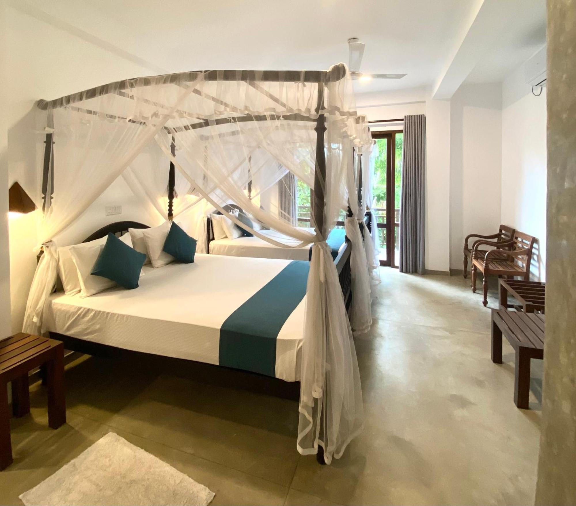 Beach Inns Holiday Resort - Celeste Matara Esterno foto